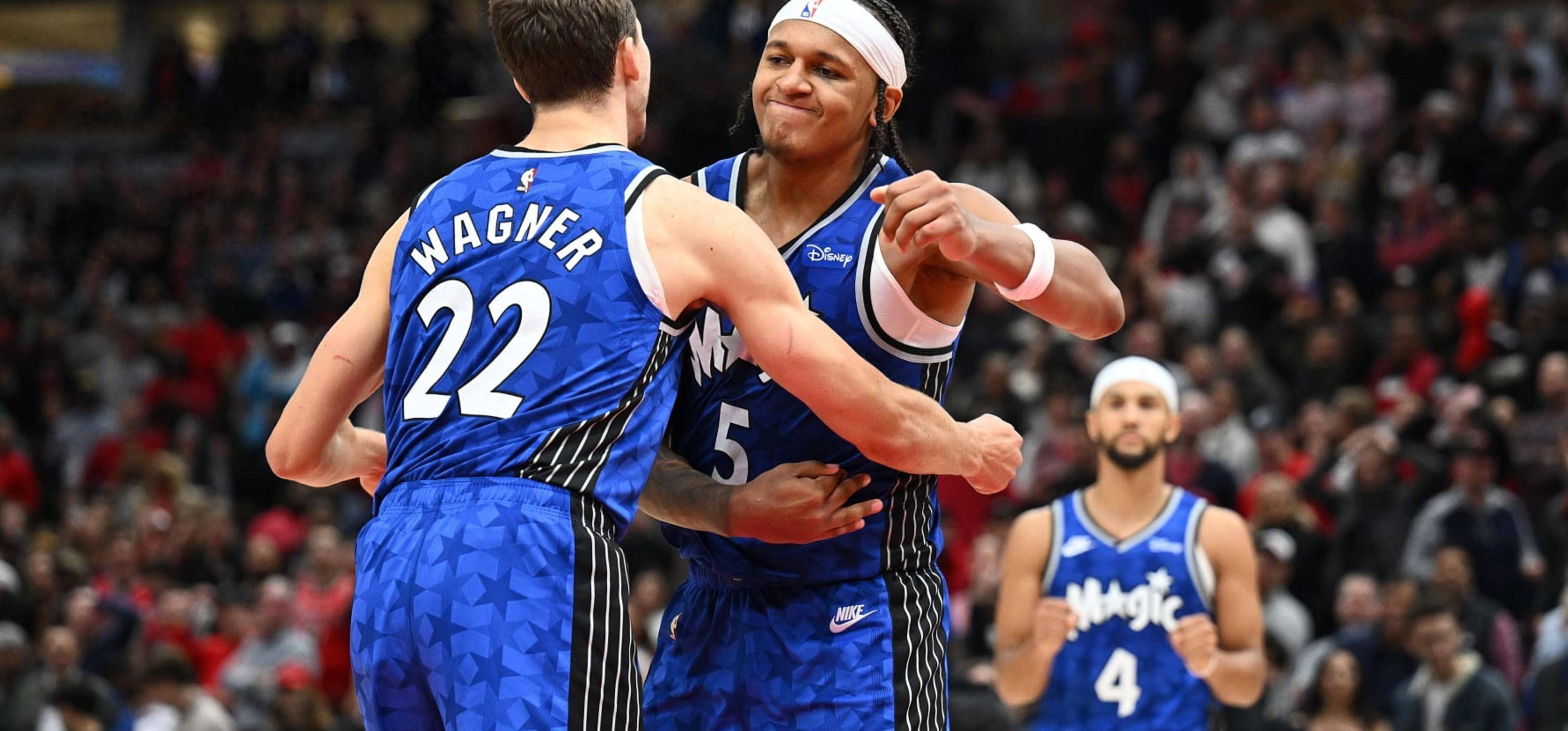 火箭战胜湖人,继续保持不败记录 火箭战胜湖人,继续保持不败记录