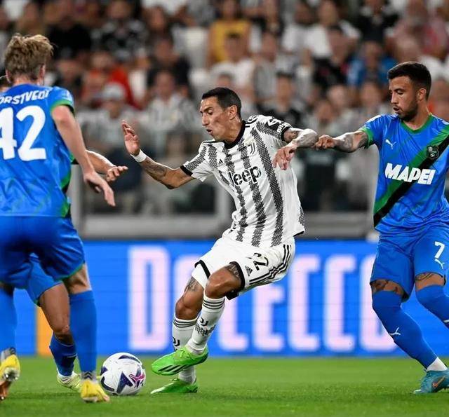 开云体育入口-包含萨索洛缺少进攻威胁，战术显单一的词条