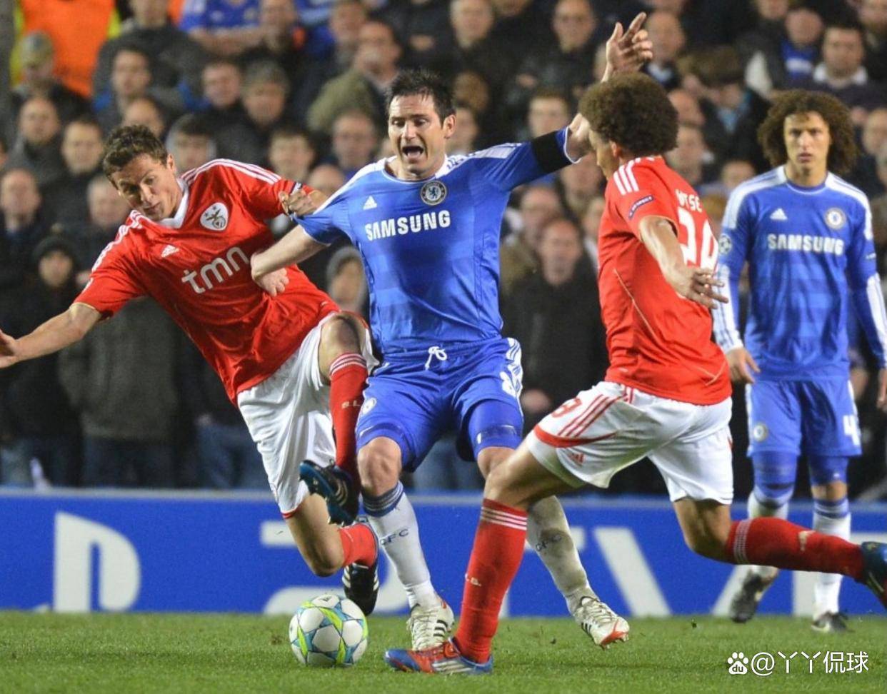 开云体育网页版入口-顶尖球队对抗，胜负之间谁更胜一筹？的简单介绍