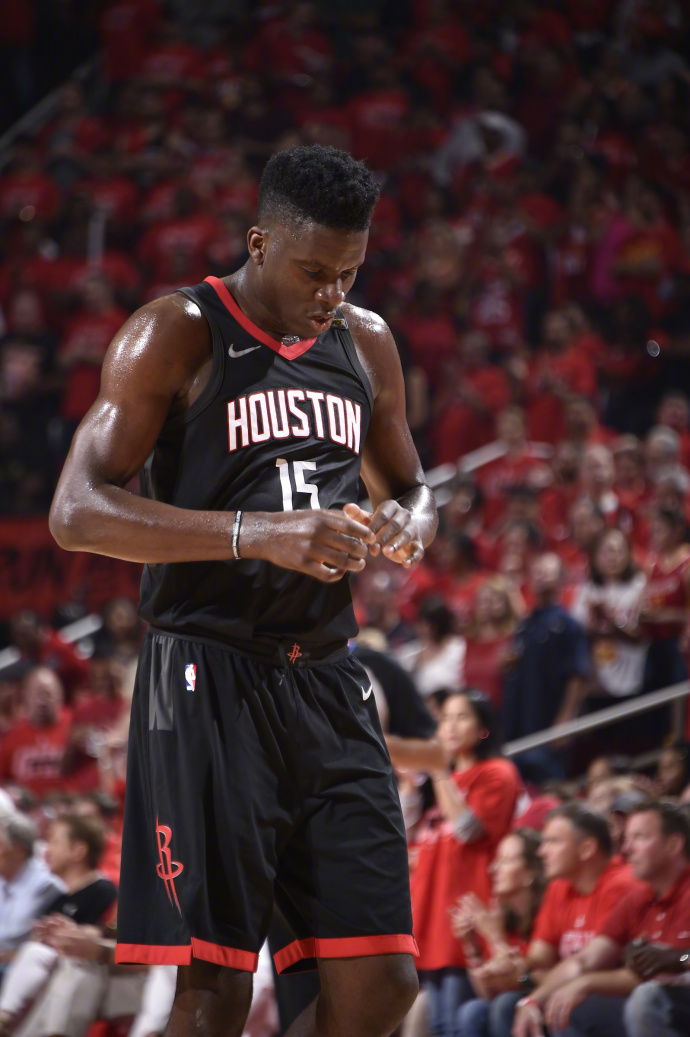 火箭卷土重来,大胜国王延续连胜 火箭卷土重来,大胜国王延续连胜