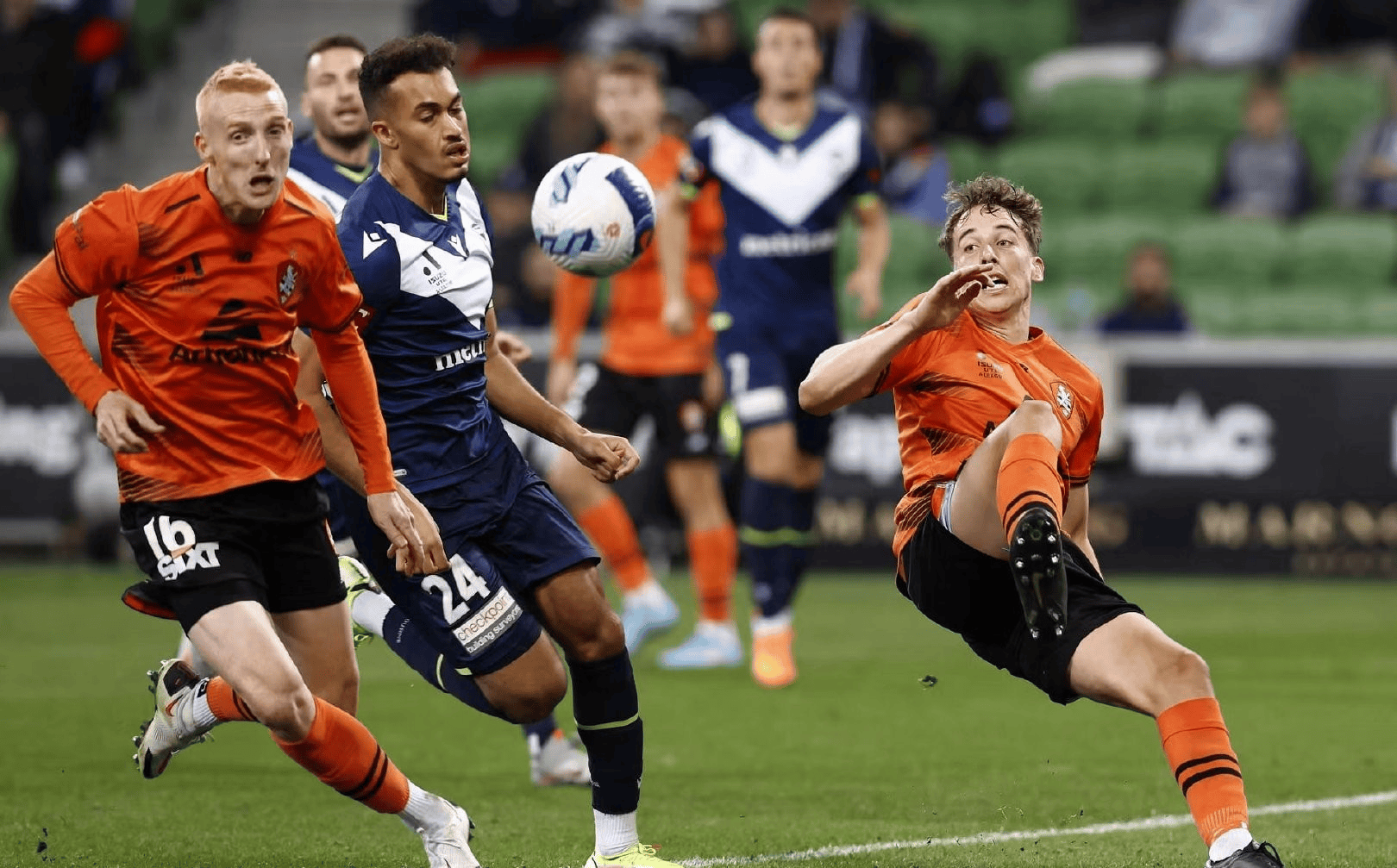 包含布里斯班狮吼备战迎战上海上港,实力悬殊的词条 包含布里斯班狮吼备战迎战上海上港,实力悬殊的词条