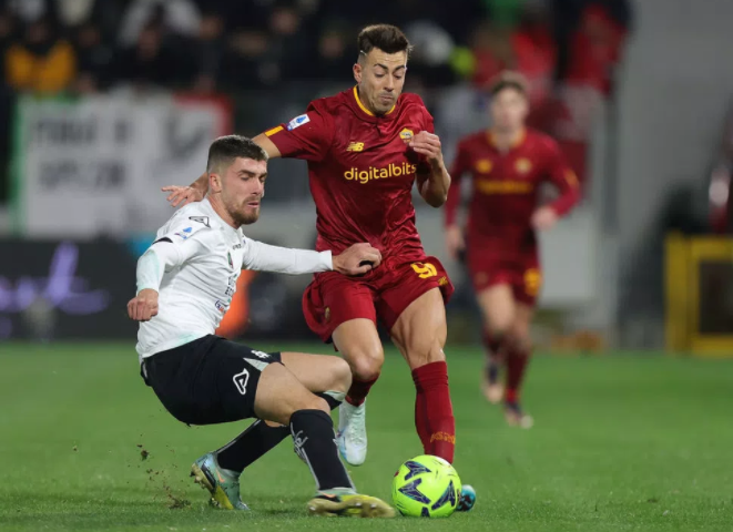 开云体育app下载-斯佩齐亚客场告负，欧战希望渺茫的简单介绍