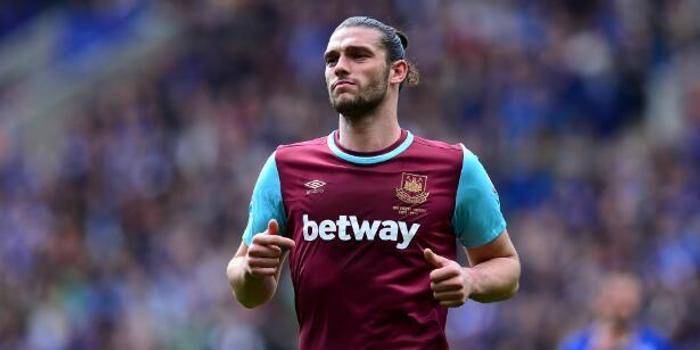 关于弗赖堡足球队表现出色，战胜对手领先优势扩大的信息